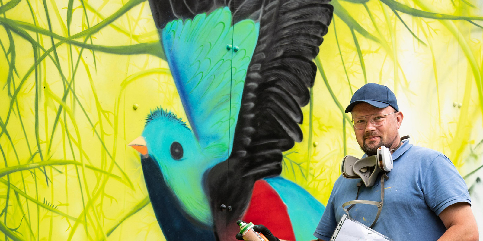 Sebastian Rolf beim Graffiti-Sprühen